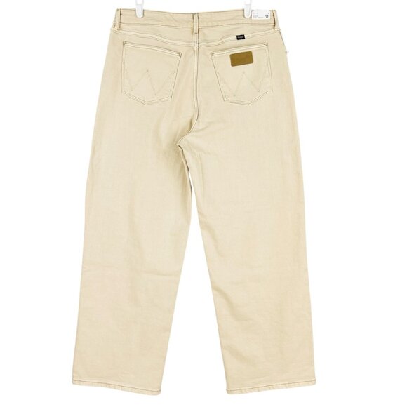 NWT Wrangler Women's Loose Straight Leg Stretch Mid Rise Tan Denim Jeans Size 32 - Picture 2 of 11